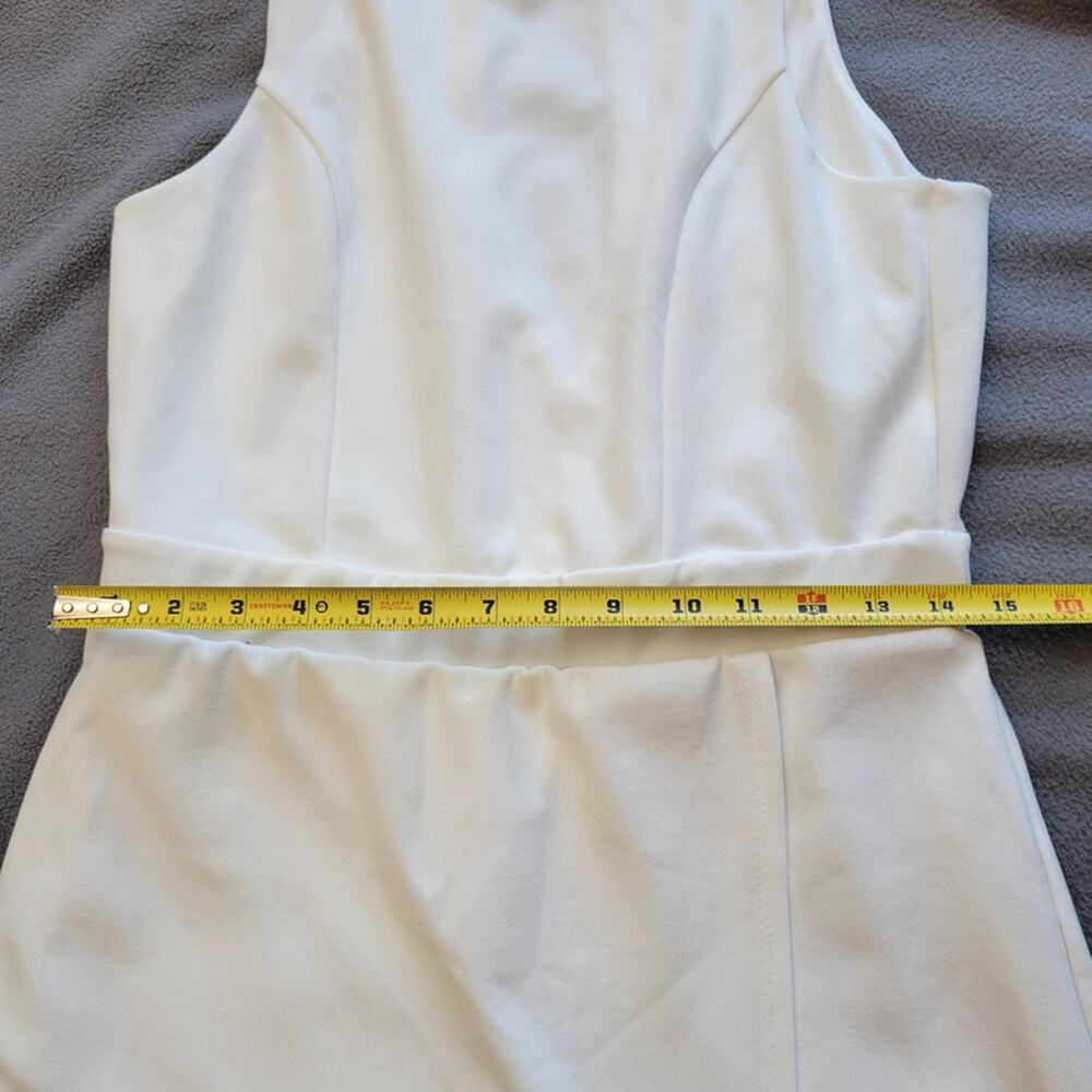 MOA MOA Sleeveless Romper Womens Large Cream Skort Jumpsuit Overlay Oval Cutout - Picture 5 of 13